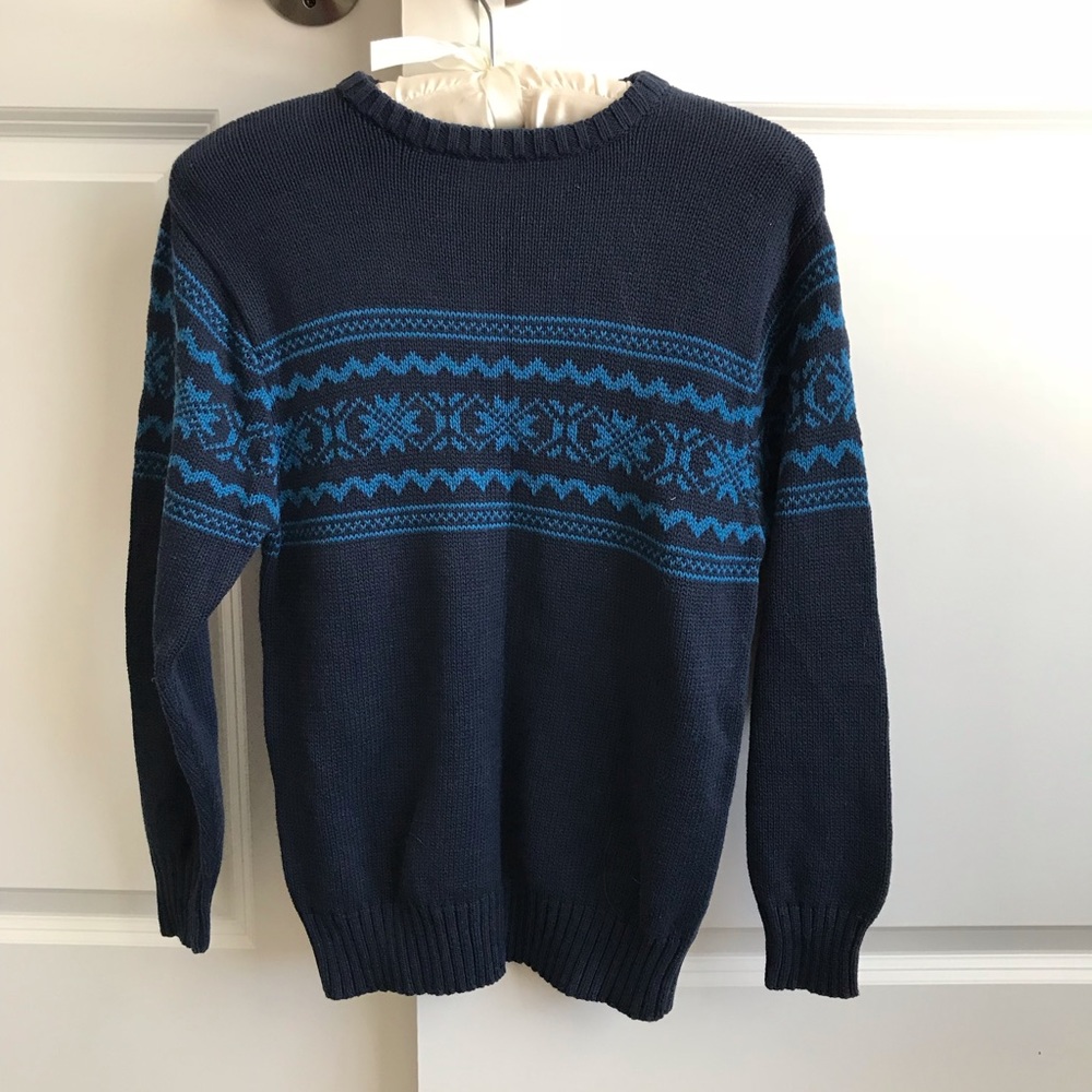 NWOT navy and blue sweater